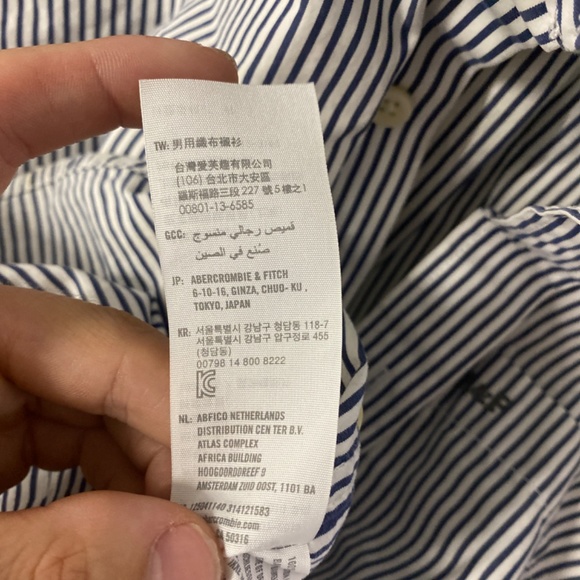 Men’s Abercrombie & Fitch button up shirt - Picture 3 of 4